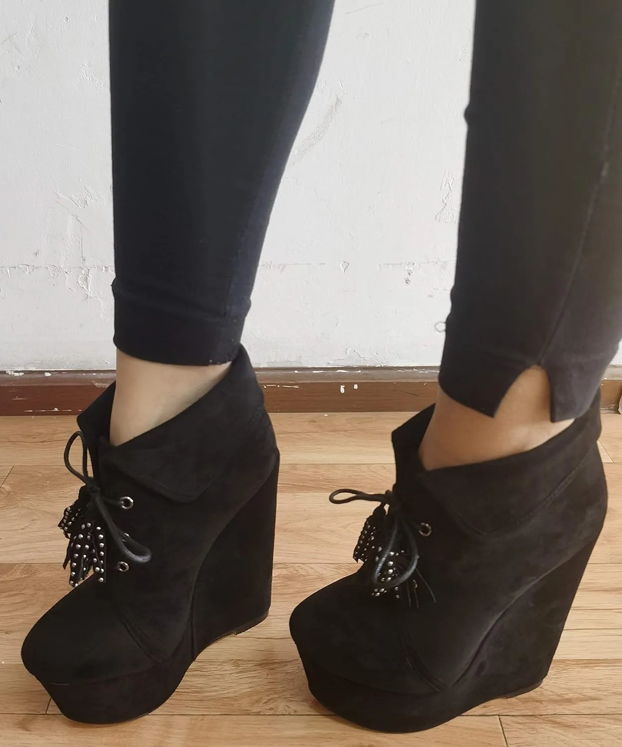 YODEKS Women's Lace Up Round Toe Wedge Boots Platform High Heel Ankle Booties Elegant Party Dress Boot
