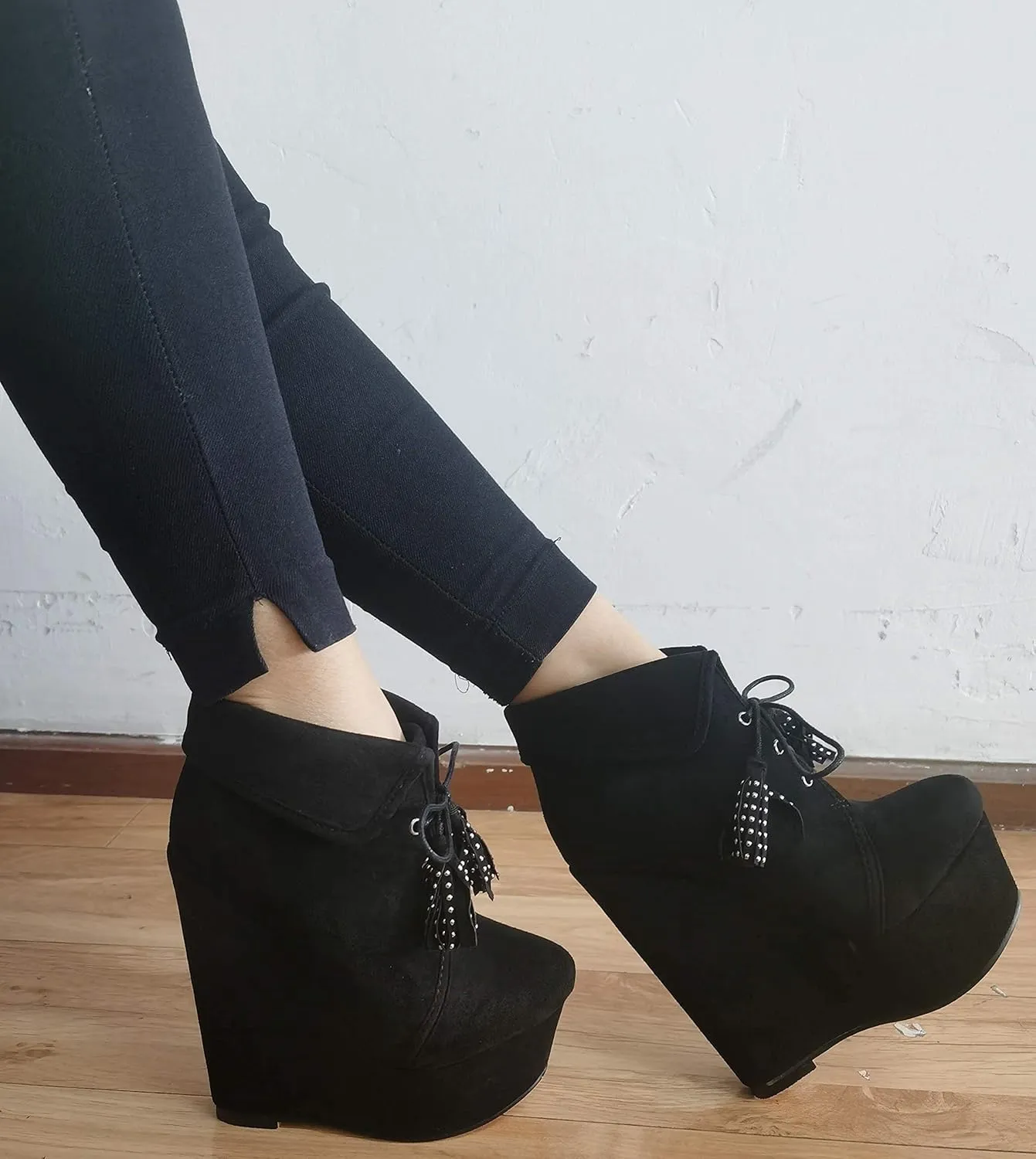 YODEKS Women's Lace Up Round Toe Wedge Boots Platform High Heel Ankle Booties Elegant Party Dress Boot