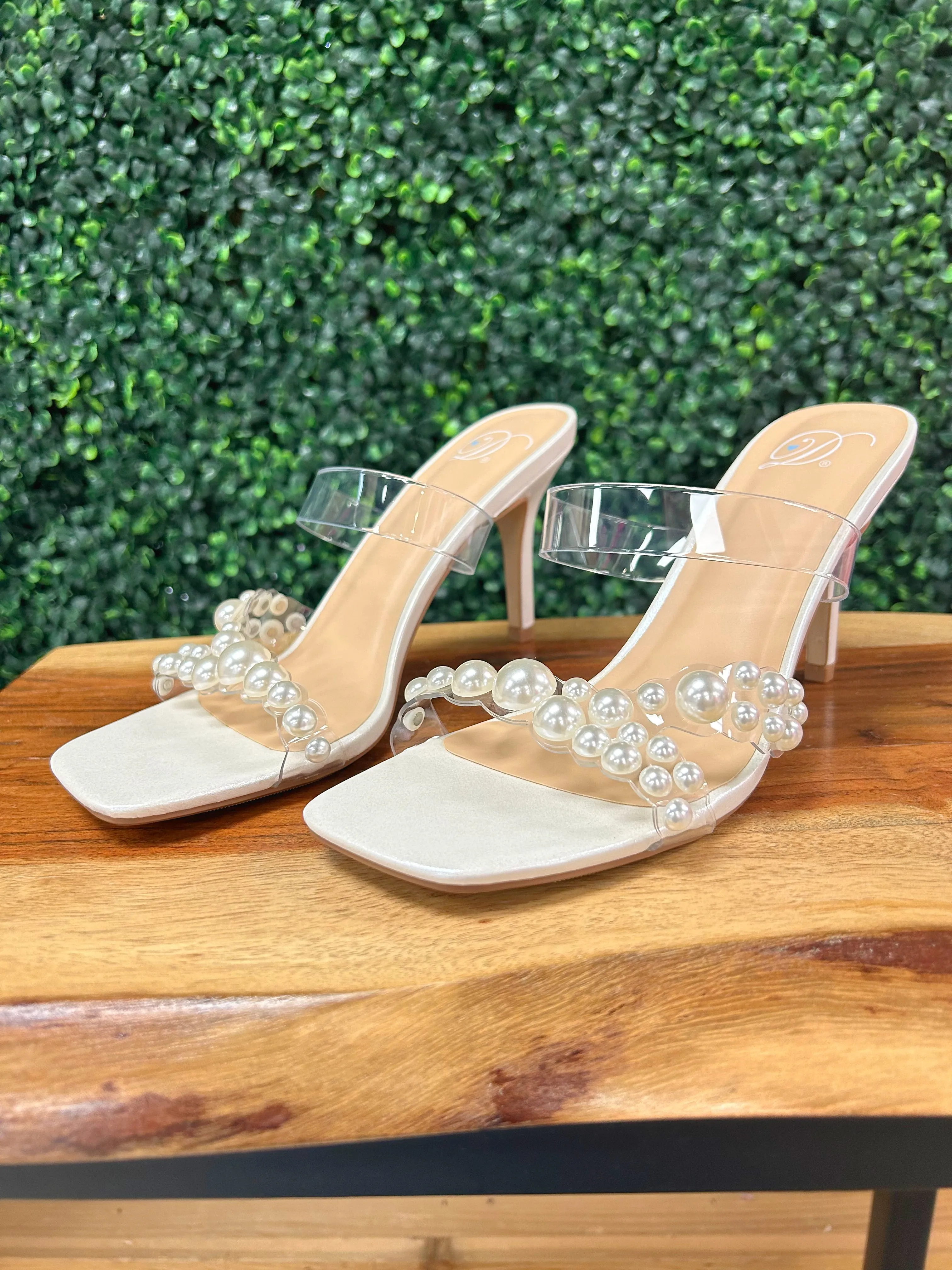 Yolanda Heel