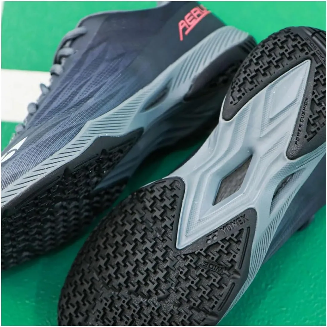 YONEX Men's Aerus Z 3 Sneaker